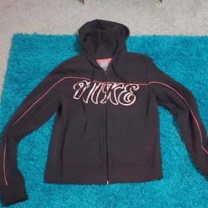 NWOT chocolate brown Nike hoodie in size Medium